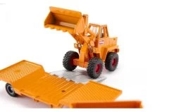 Siku 4117 Mercedes-Benz 710 Met Kramer