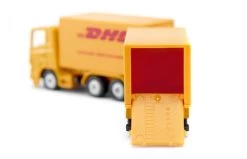 Siku 1694 Vrachtwagen Met DHL-aanhanger 11 Siku 1694 Vrachtwagen Met DHL-aanhanger -Chique Speelgoed Winkel a4 1