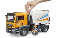 Bruder 3780 MAN TGS Straatveger -Chique Speelgoed Winkel xc3